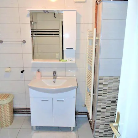 Ferhadija Apartment *